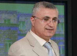 Азаряну – 7 лет, Меликсетяну – 3 года