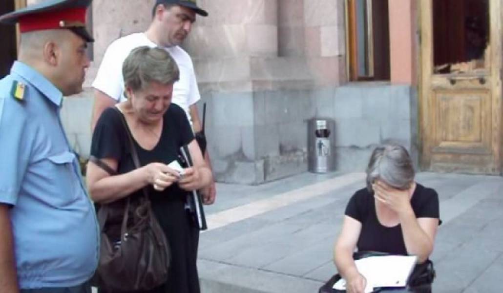 3f33737b5ae5327d7650d27087c79873