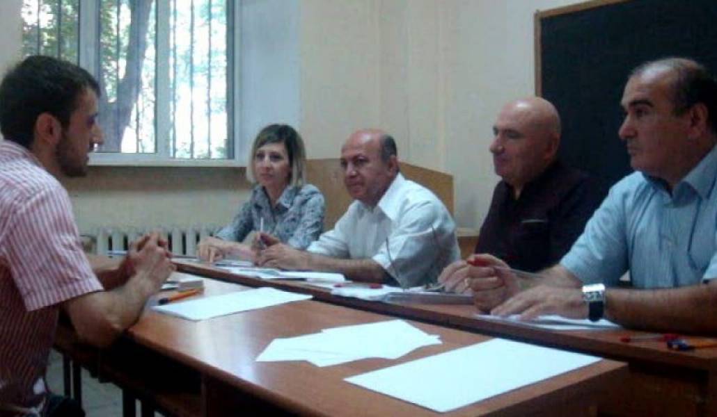 e7afb5dee3c9da25c5d12b03bf934452