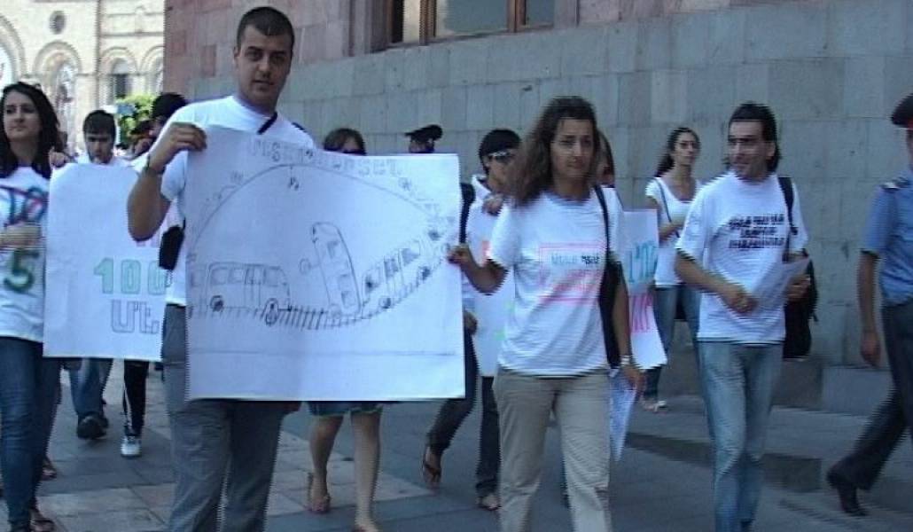 0c4e3194e0ff0ad787f57319dd1266db