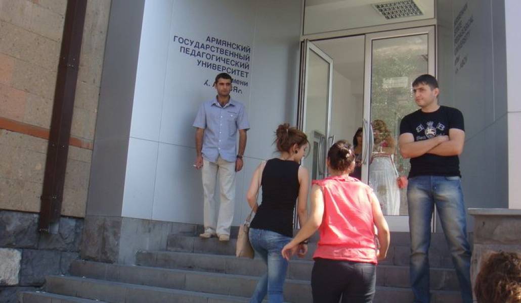 4fda8751662f656adf8285833898c5d0