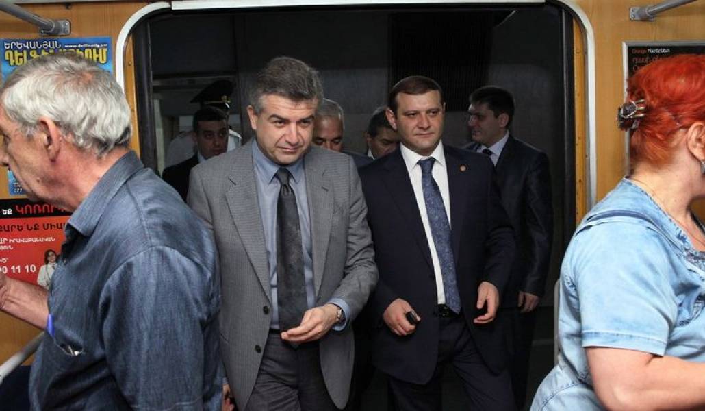 eb300925228130327f0df1d25b84371c