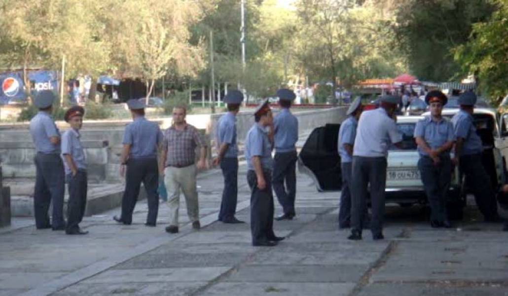 c360a07275ca7df619c8e6293c24c5e8