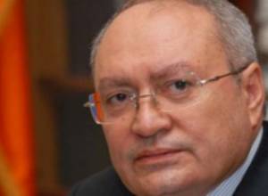 Агван Овсепян принимает участие в заседании