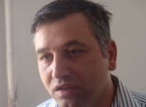 "Жаманак" должна Манасеряну?