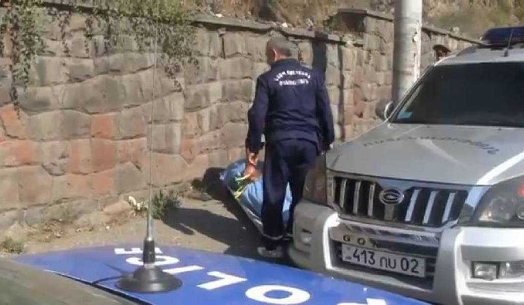 3d5b8228a49916a9ad2502f02a1f07ca