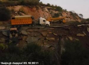 Спасательные работы станут возможны с рассветом