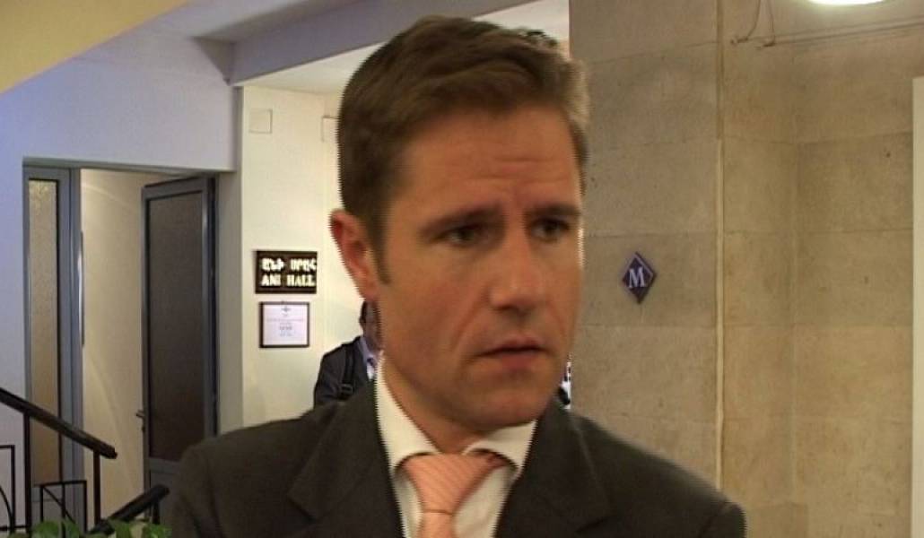 56456d2d0fe66832cb628a967830b2d4