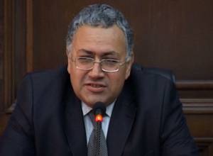 Шахбазян советует общественности подумать