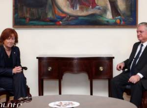 Итальянские парламентарии - в МИДе