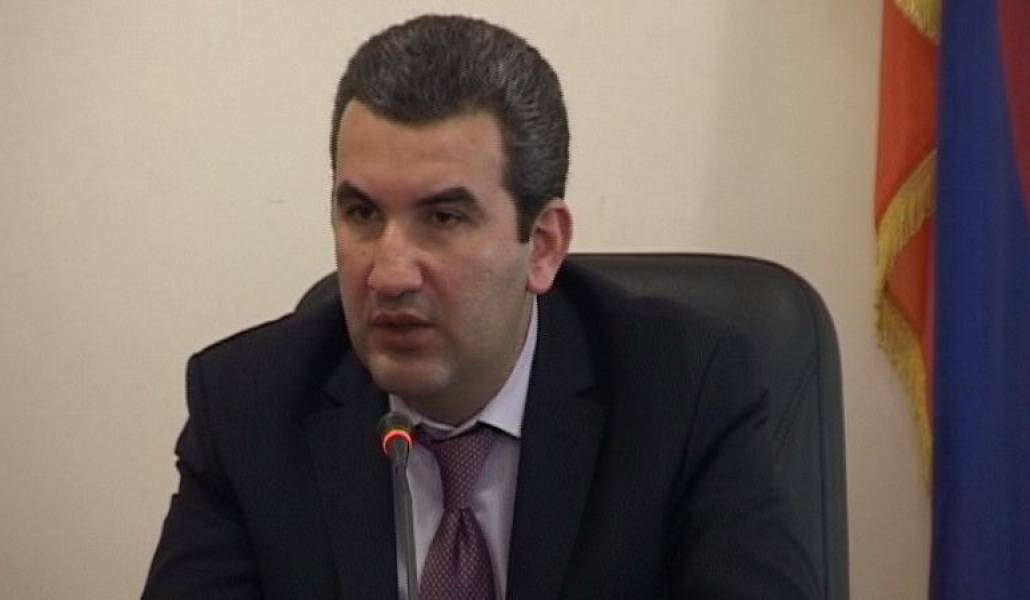 806b0af446a455940f76e33daf4941f1