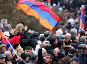 Смотрите митинг в нашем эфире
