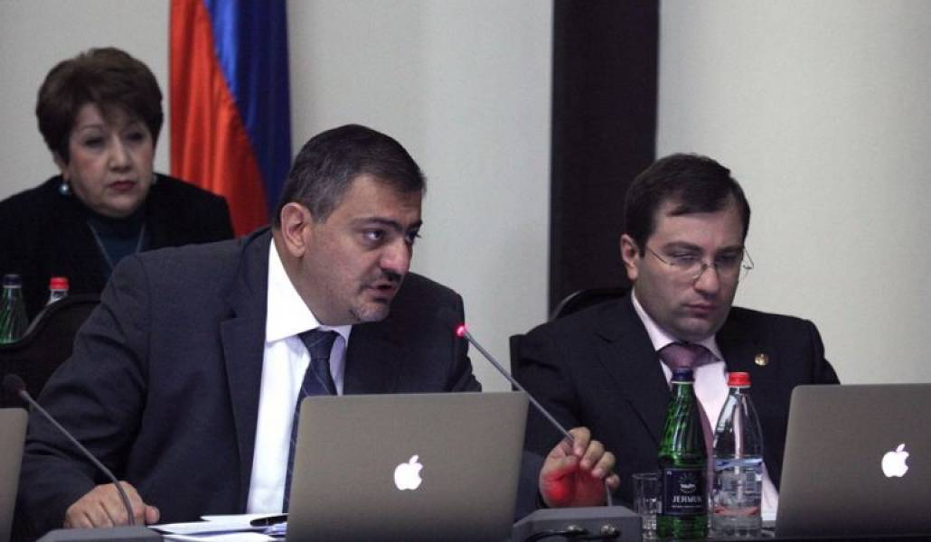 4bc53db609924eaddad413feffc90da8