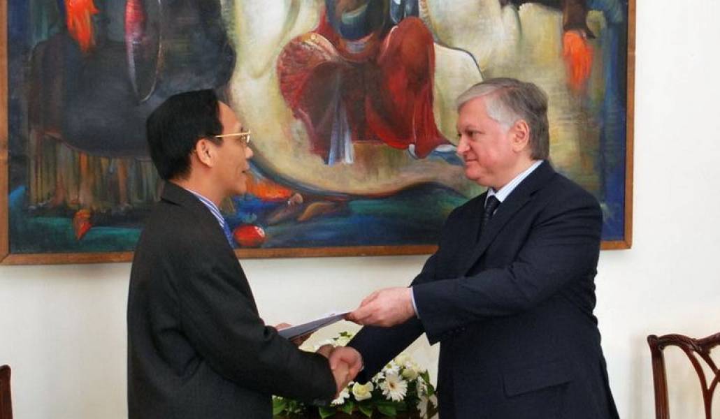 15f02edbfe6587ff29f93704bf139b53