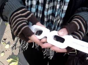 «Водитель, остановись, ты же видишь мою трость»