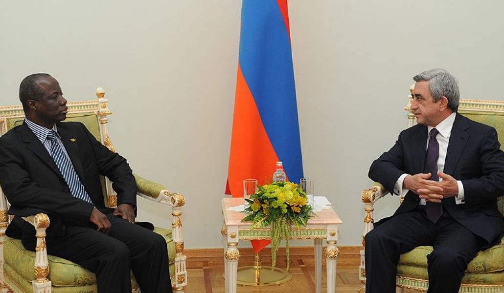 9ccf1c140f9cc28306d29e54a0fa79ef