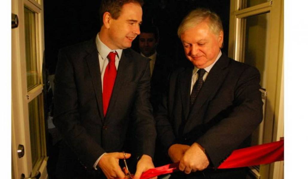 d1fe7a3fb3aae80b71701e4827764407