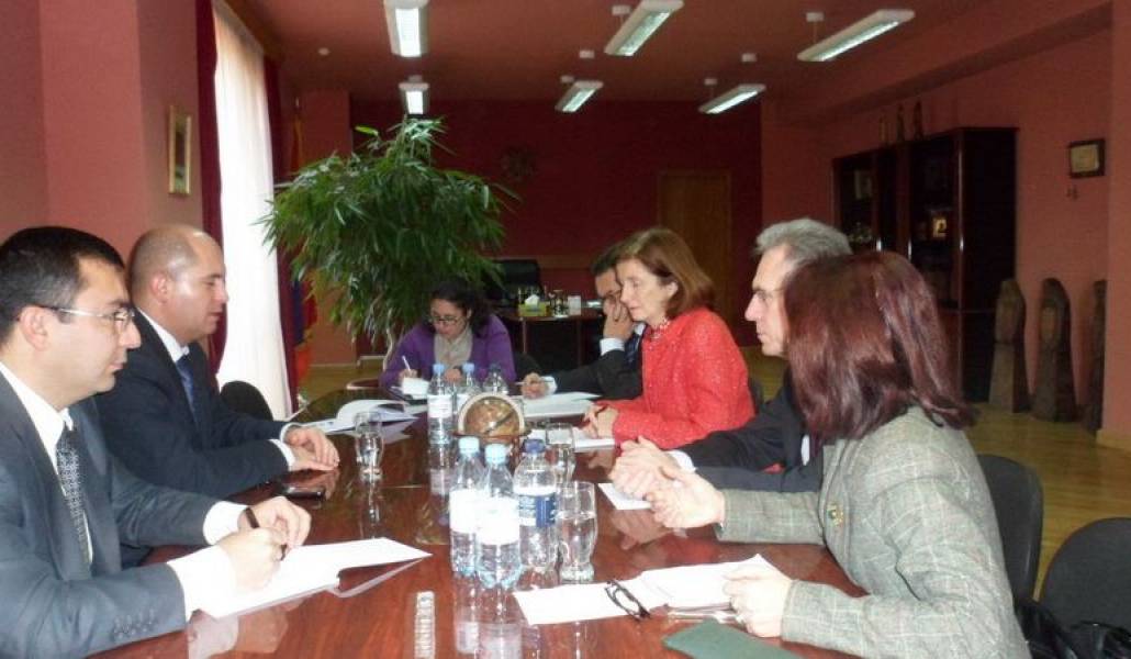 6bb9280a85d12e5614c019d746751339