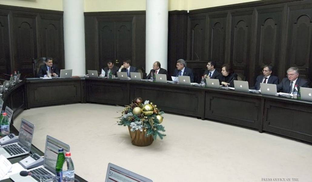 cd2656186aa7f41b12c3dc71c33073fd