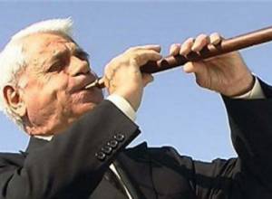 Поздравление Дживана Гаспаряна