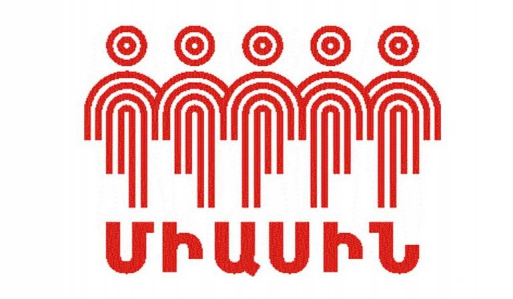 e26820309fa56b4ed51c2e7f6d8a8fd2