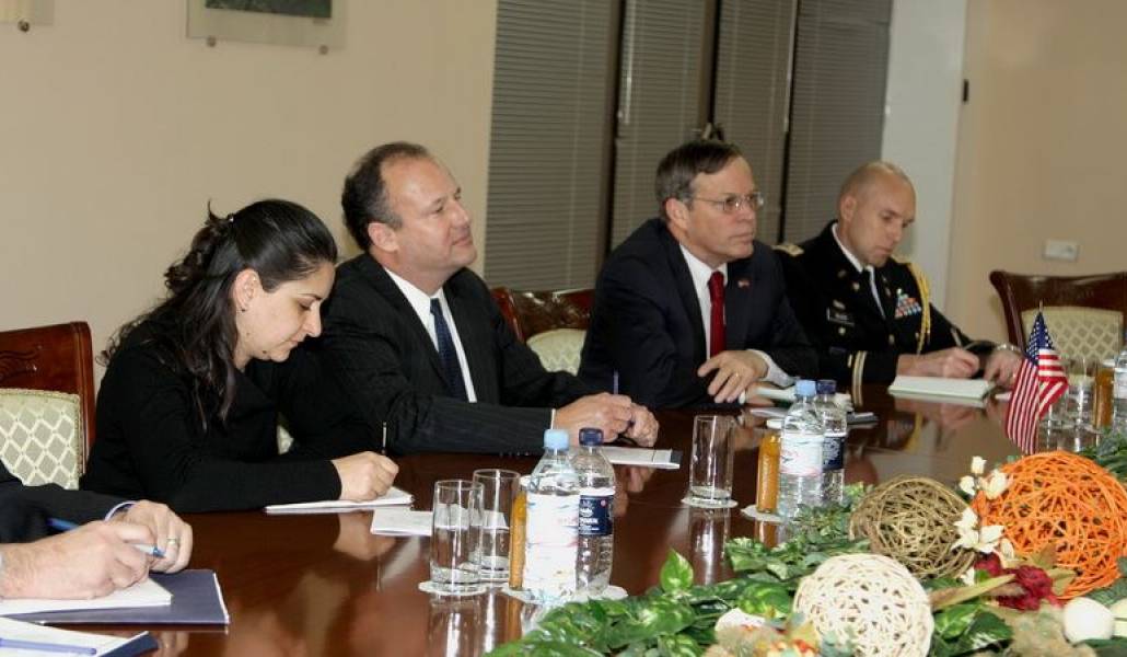 edc7355f0d114848c8c63a8f240bc170