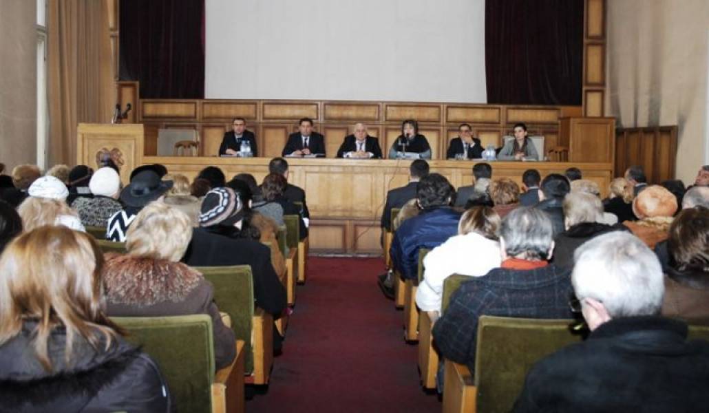 51eb5d3edd80376eb7c19c1dbcedc375