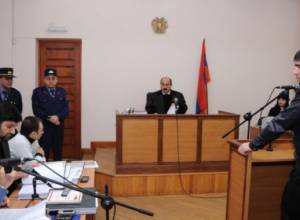 Судья оскорбился- заседание было перенесено