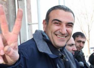 Айк на свободе