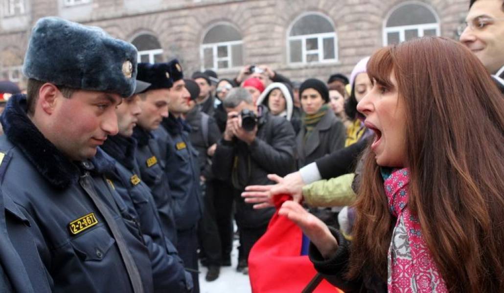 5705e21ce81697443072fccdef8d8106