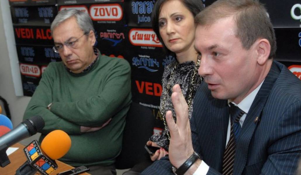 12738b034e5d1b107a05f512068f677c