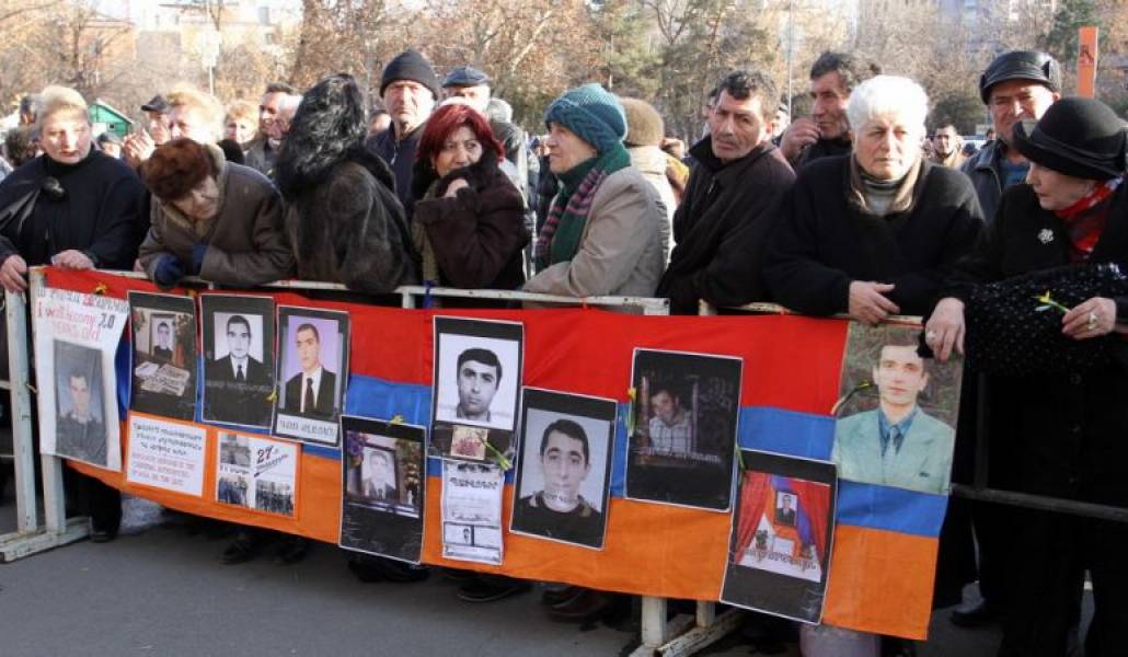 7396072f1b0f841ee0977a05a686b58f