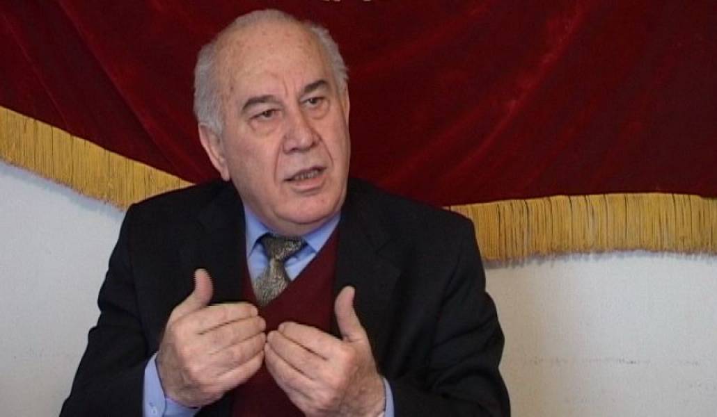 ee02c7f81a2072a5aad30819e82a3006