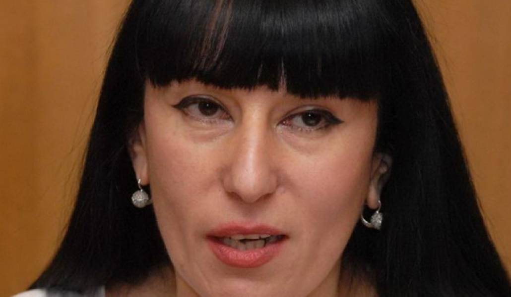 af4e82e10cf89113ca3353fc6e71ace5