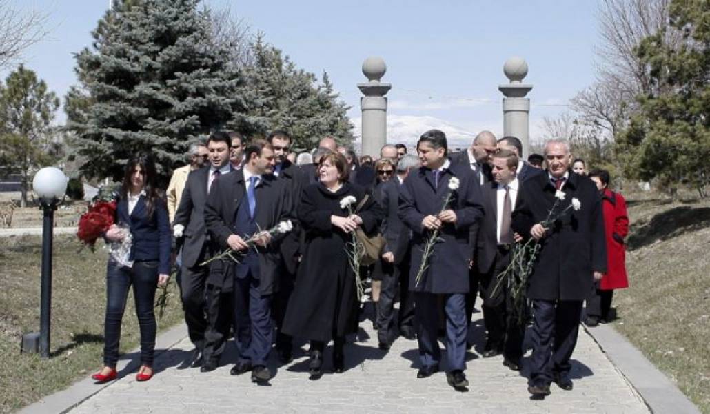 dcf6daf26a4cab6de96a9e765b5d290c