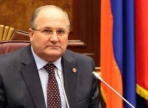 Игнорирующих заседания НС депутатов накажут?