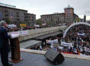 Нельзя въезжать на площадь