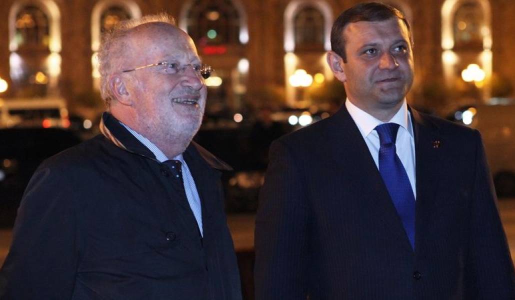 30afa96e29ce20d12eb366765541e2f2