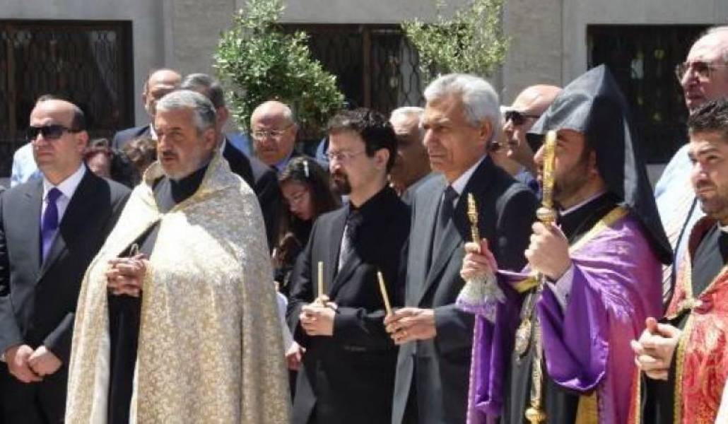 ce268b639e53bfdc917984b94de7d116