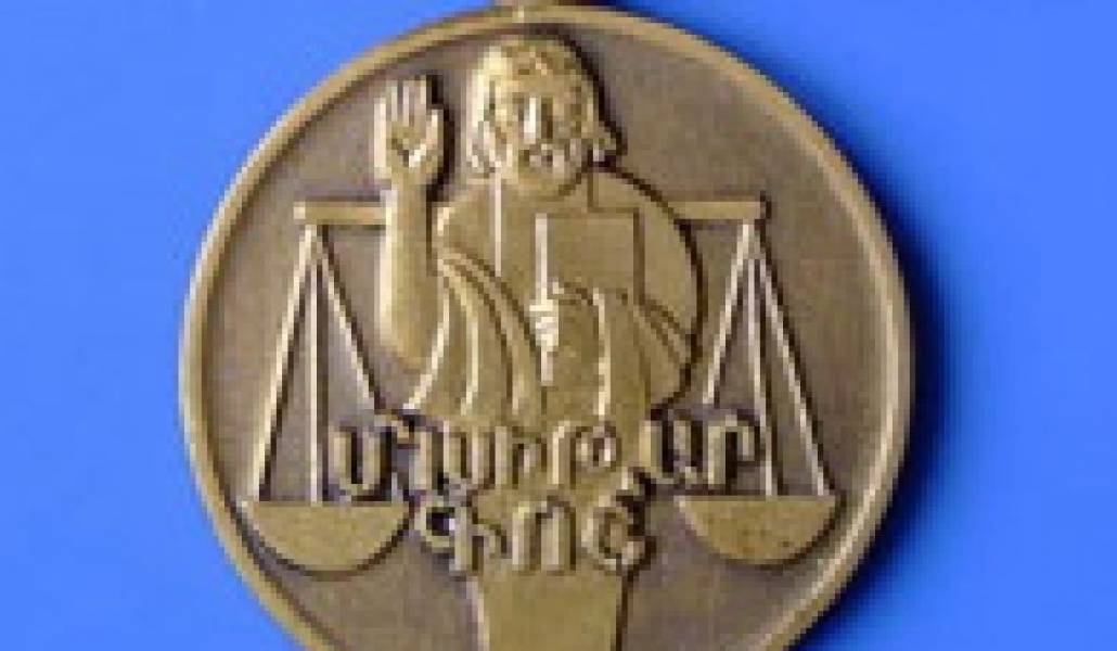 00012587cab0e2462ad7dadd4411adb8