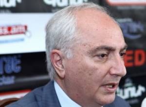 «Они продефилировали и скрылись»