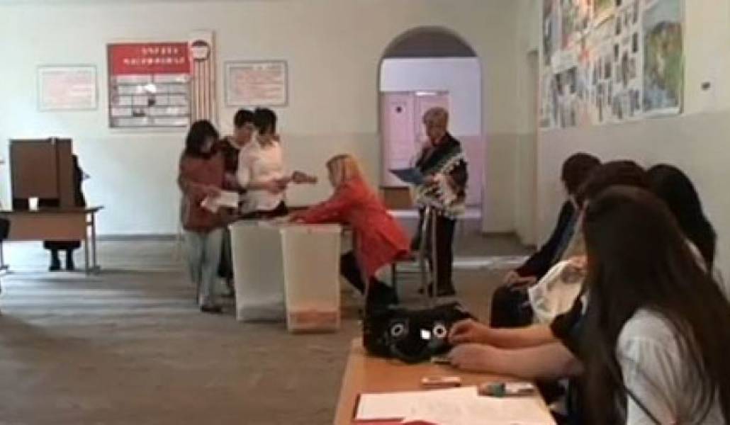 a0bd219db6dd93ba9f618debcb1d3319