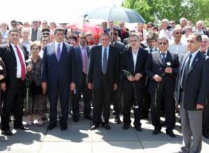 Левон Тер-Петросян посетил парк Победы.