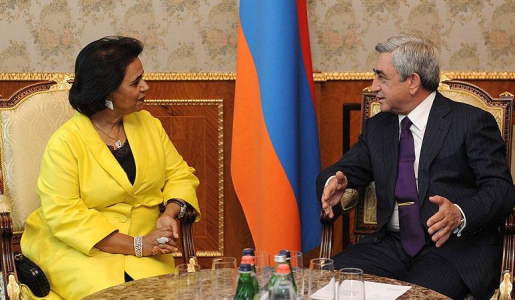 72f9714ff45cb8b8d73fe8456c644e7d