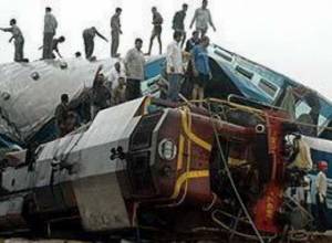 Поезда столкнулись