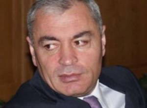 Арсенян не хочет стать марзпетом