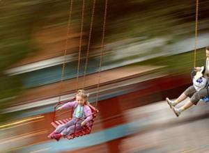 Только качели признали безопасными