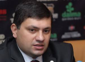 Перестал быть пресс-секретарем Гагика Царукяна
