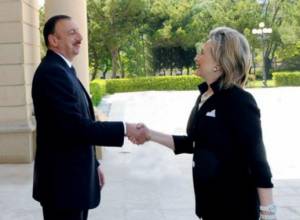 Клинтон встретилась с Алиевым