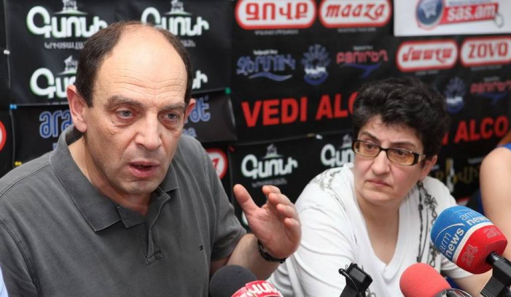 caa977a2054ae9fc97fac297506d1ce1